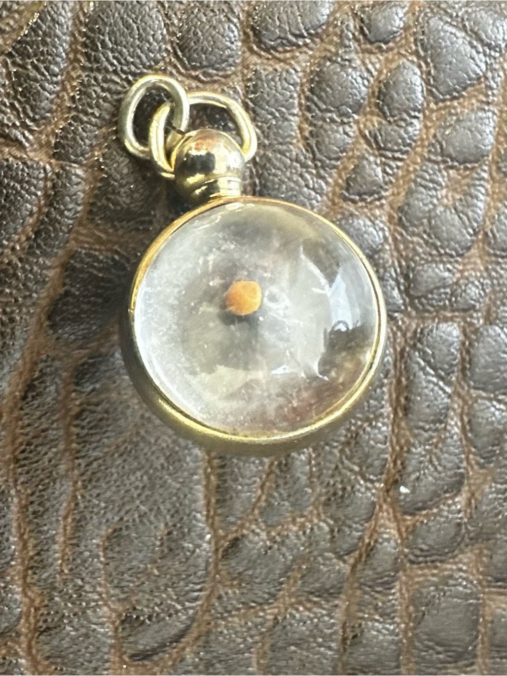 Gold-Tone 1950’s-1960’s Mustard Seed Pendant Charm